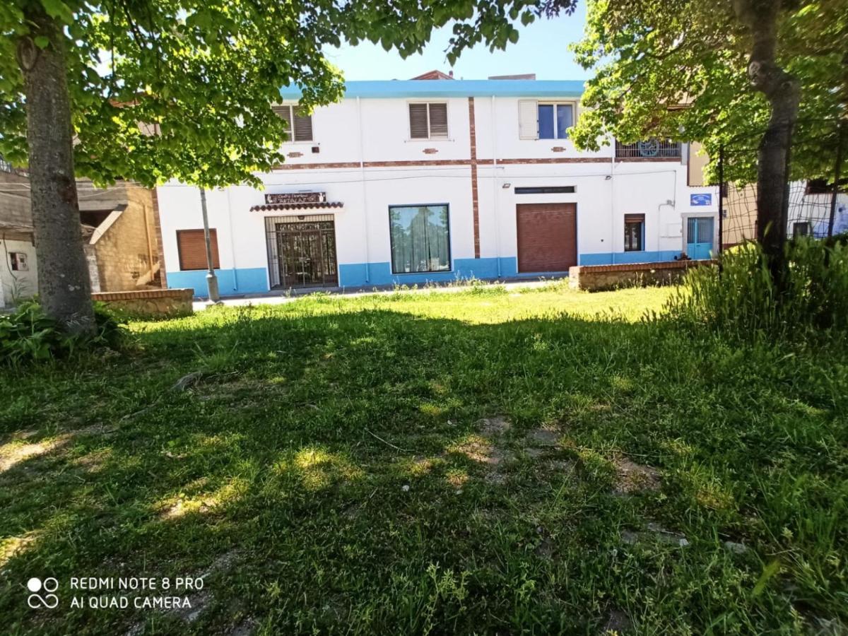 Bed And Breakfast Murales Orgosolo Εξωτερικό φωτογραφία