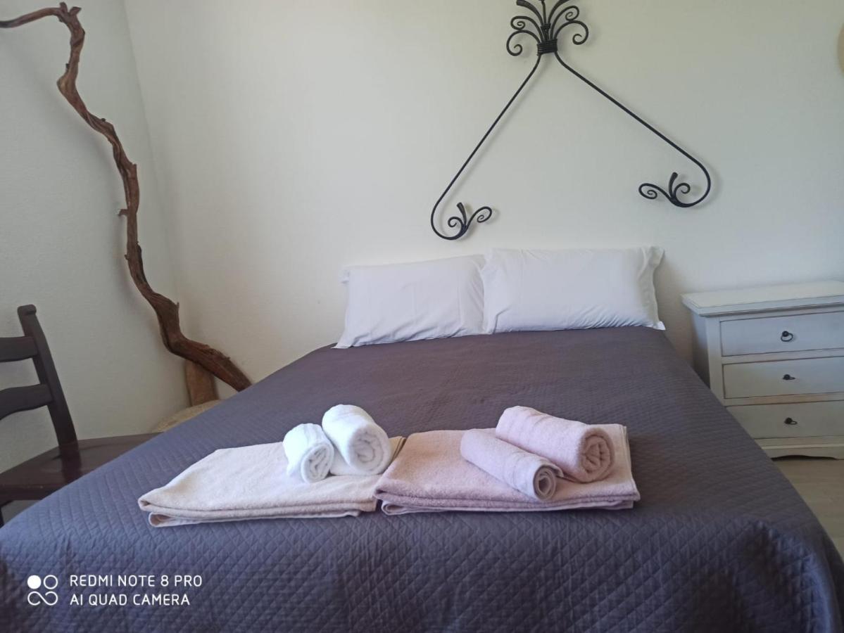 Bed And Breakfast Murales Orgosolo Εξωτερικό φωτογραφία