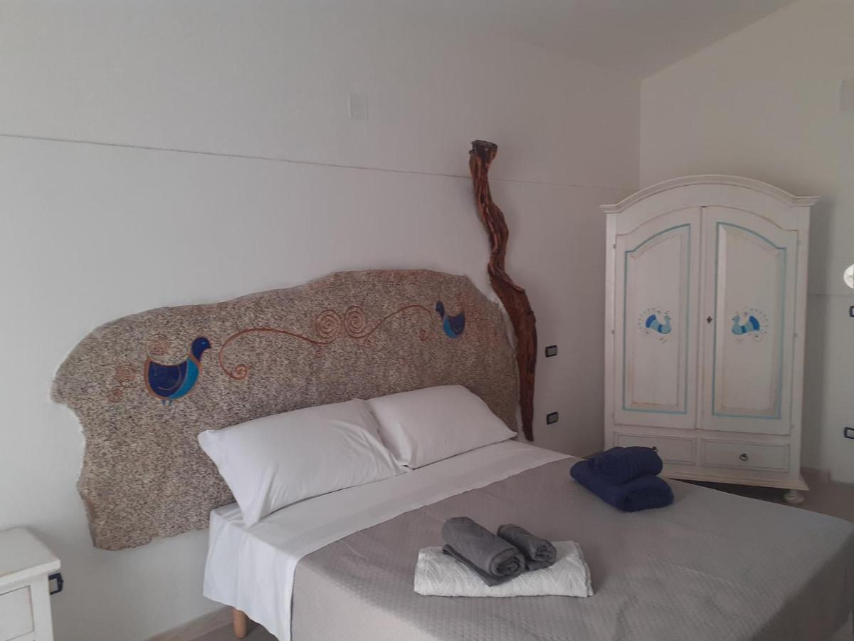 Bed And Breakfast Murales Orgosolo Εξωτερικό φωτογραφία