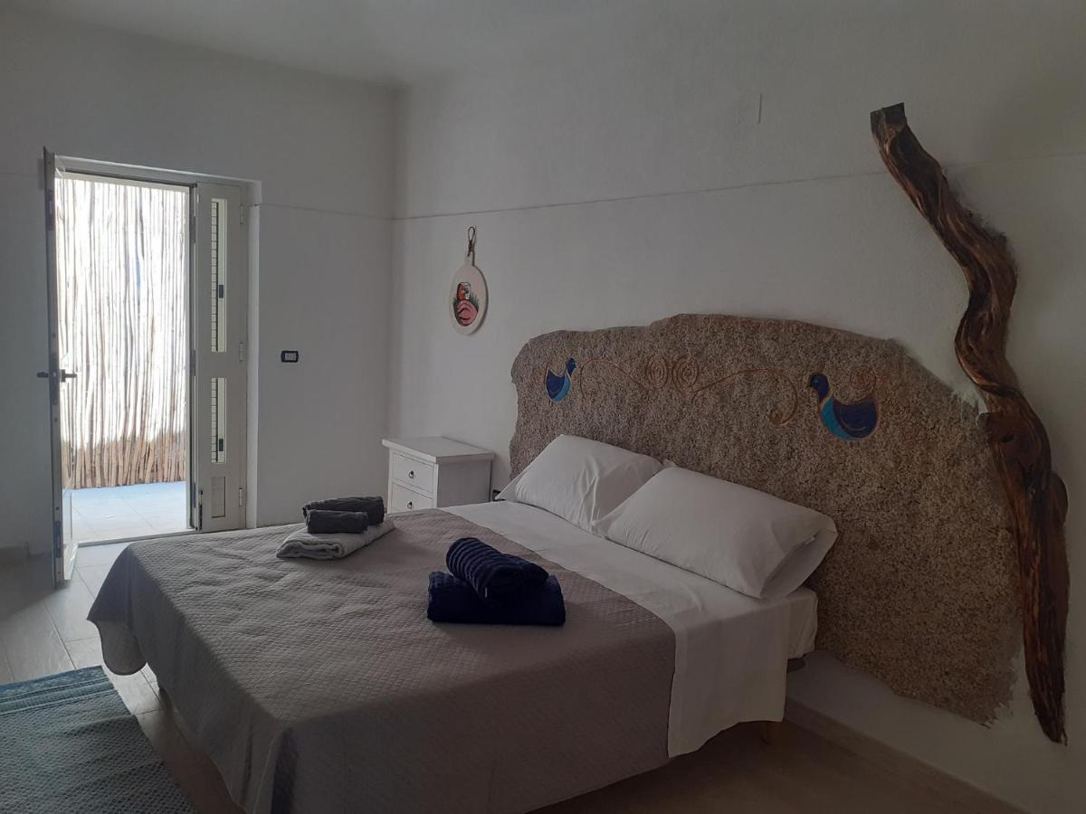 Bed And Breakfast Murales Orgosolo Εξωτερικό φωτογραφία