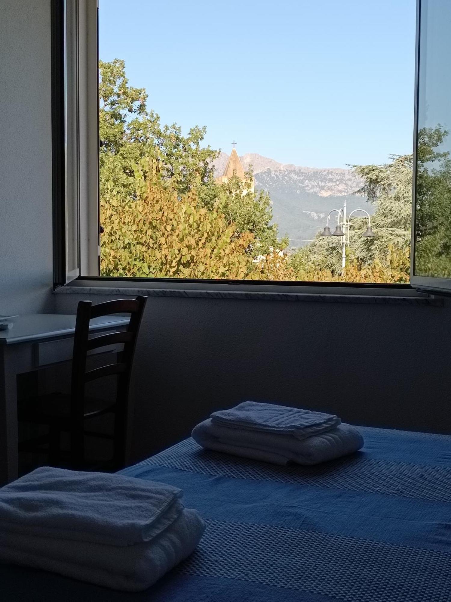 Bed And Breakfast Murales Orgosolo Εξωτερικό φωτογραφία