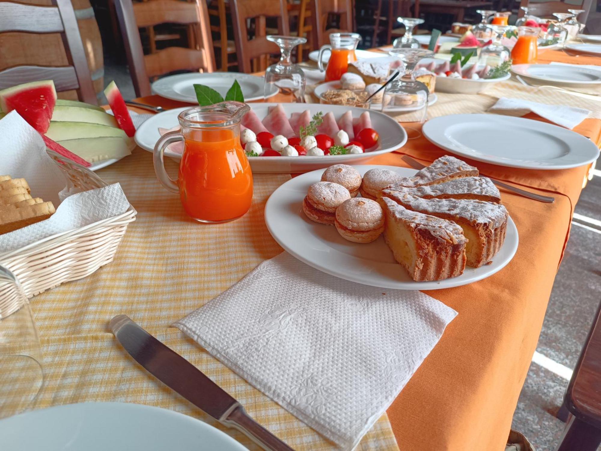Bed And Breakfast Murales Orgosolo Εξωτερικό φωτογραφία